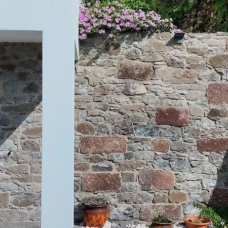 O Pomar - A Quiet Sunny Place With Amazing Sea Views Vila