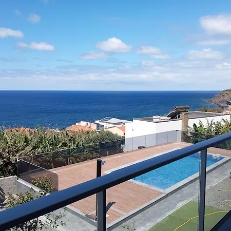 Vila O Pomar - A Quiet Sunny Place With Amazing Sea Views *